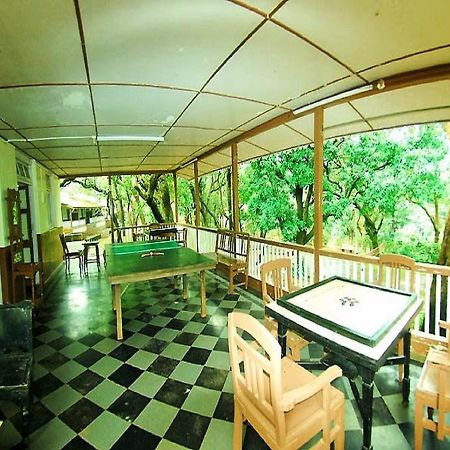 Cecil Hotel Matheran Eksteriør bilde
