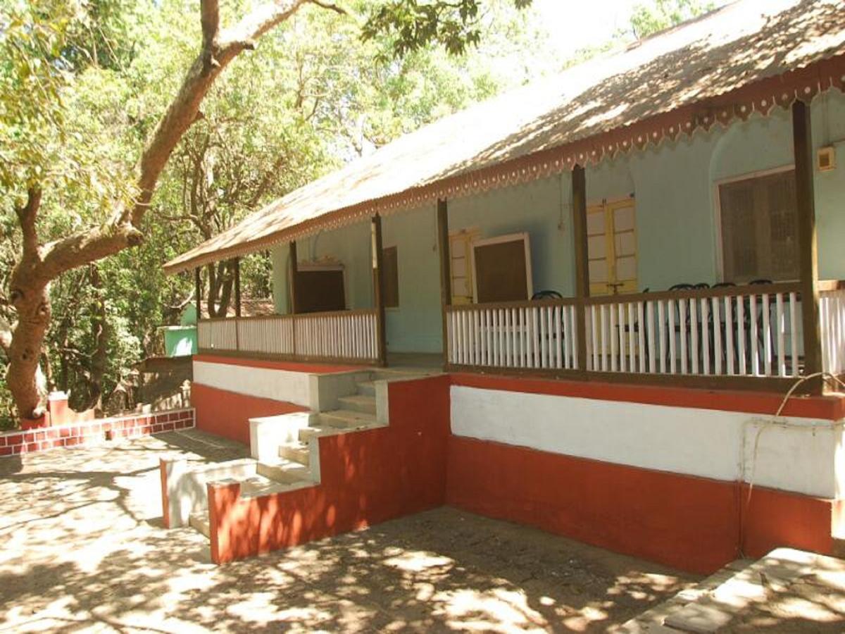 Cecil Hotel Matheran Eksteriør bilde