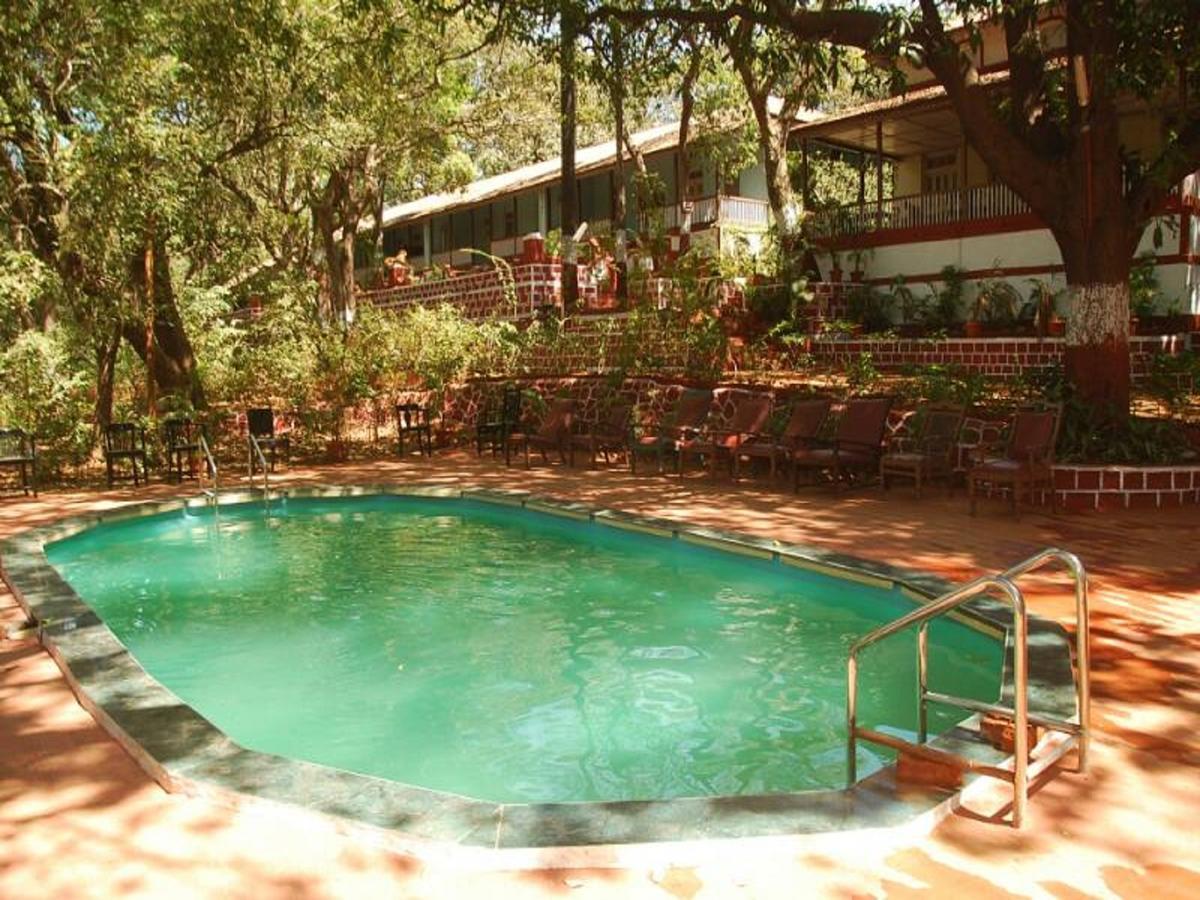 Cecil Hotel Matheran Eksteriør bilde