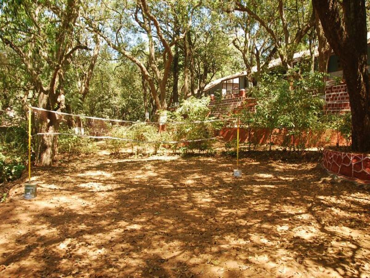 Cecil Hotel Matheran Eksteriør bilde
